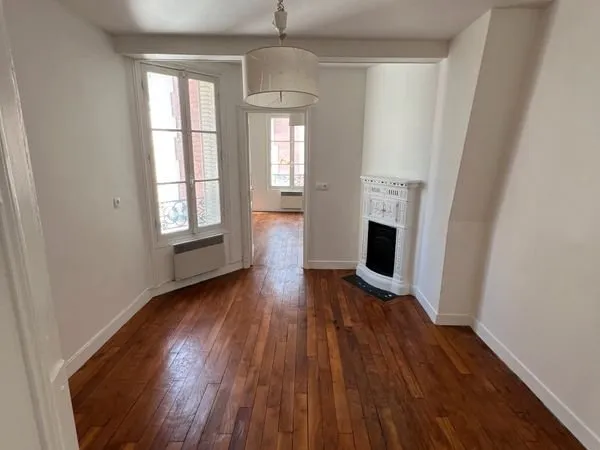 PARIS 16e - Appartement 2 pièces - 38 m² + Cave - Cadre verdoyant, plein soleil