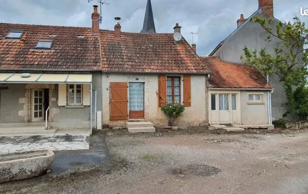 Etangs et maison dans le Berry 36 l'Indre