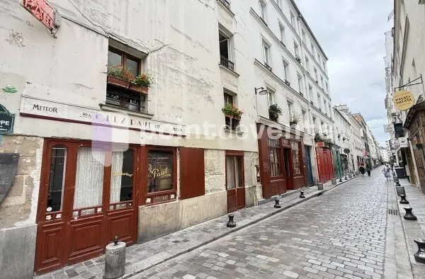 Café bar 151 m²