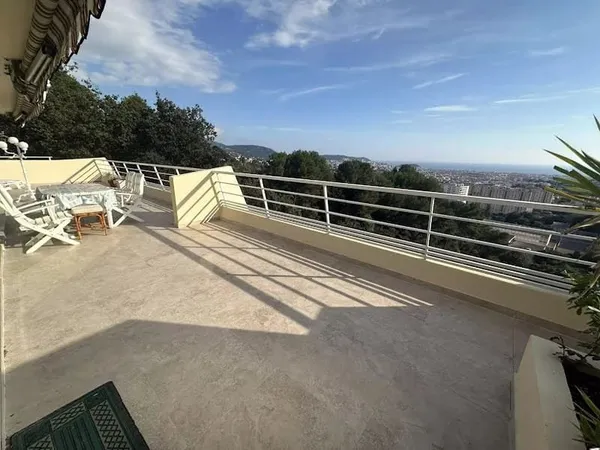 Appartement 3 pièces 92 m²