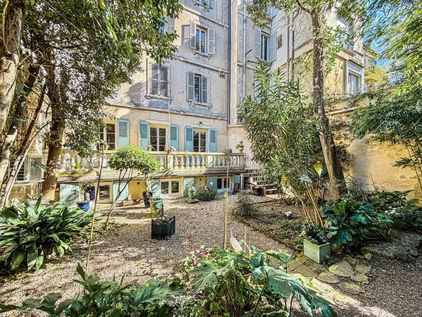 Appartement Avignon 4 pièce(s) 108 m2