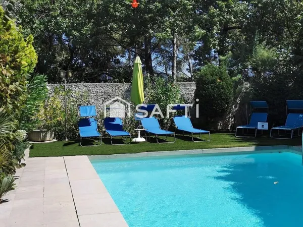 AUBAGNE APPARTEMENT " L'ELEGANT" AVEC PISCINE PRIVEE