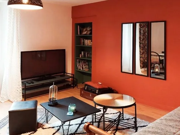 Loue appartement meublé