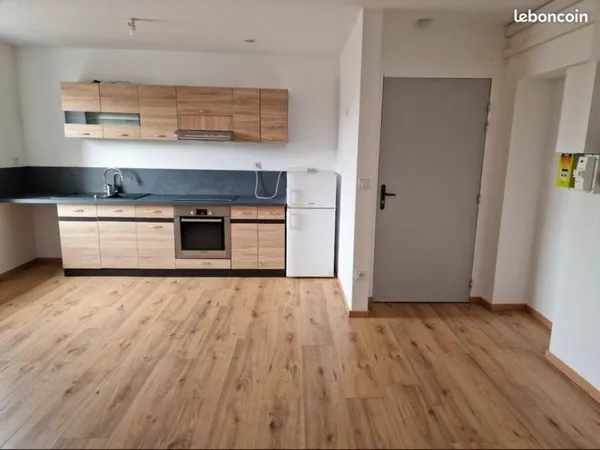 F2 rénové 38m² - Gare à pied - Idéal frontalier Luxembourg - Lumineux