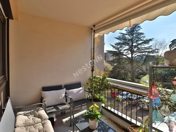 Appartement T4 - Francheville LE BAS - Proche toutes commodités