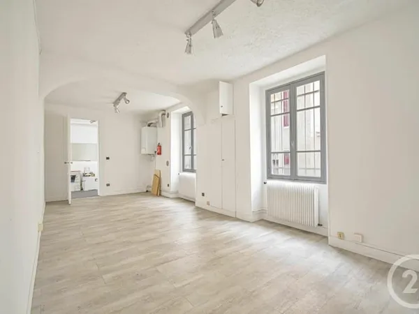 Appartement 4 pièces 73 m²