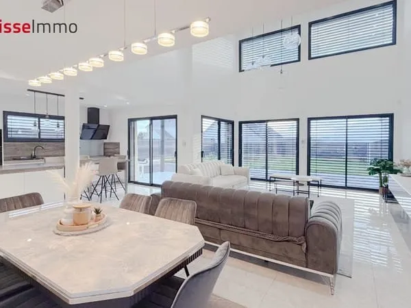 Maison de 2022, 6 pièces, 176 m2 hab., DPE A