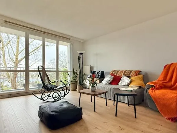 Appartement Corbeil Essonnes 4 pièce(s) 89.24 m2