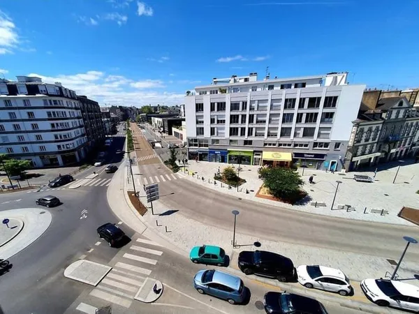 Appartement 7 pièces 128 m²