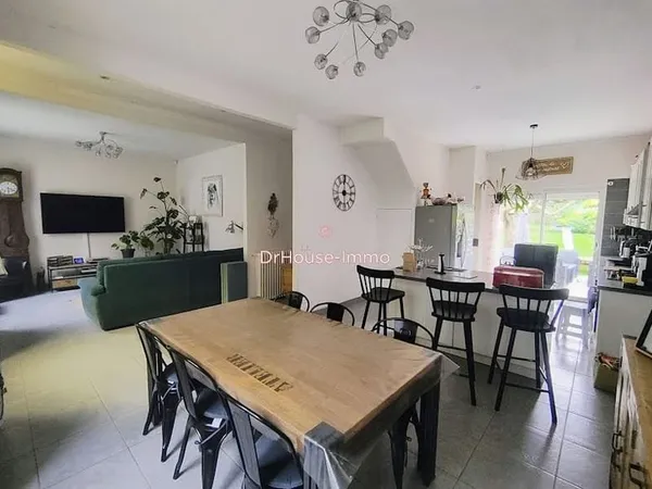 Maison 6 pièces 131 m²