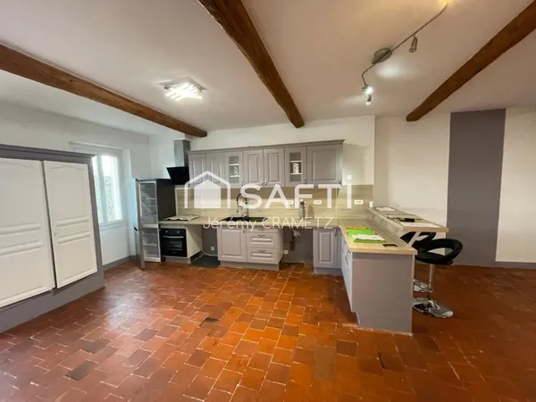 Duplex 3 chambres au coeur de Carcès - Calme et proximité des commerces