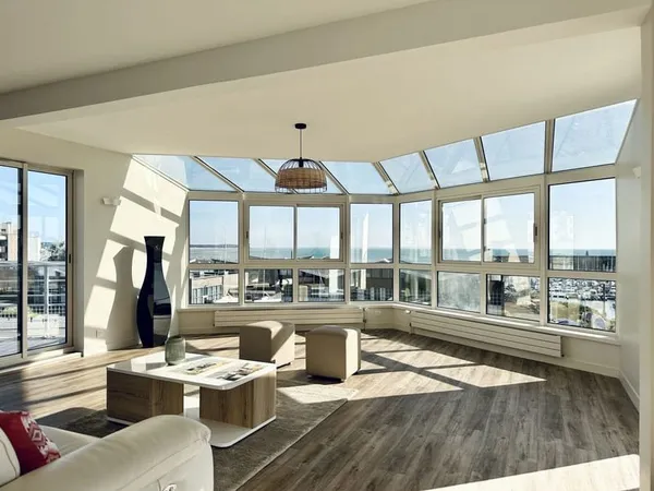 Appartement centre-ville Granville 167M2 2 garages