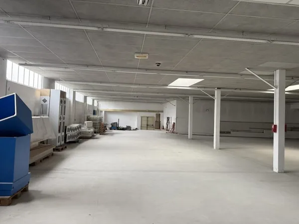 Local commercial