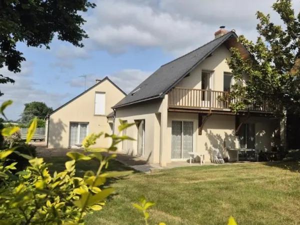 Maison 7 pièces 245 m²