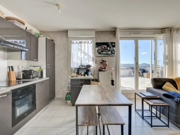 Appartement T3 60 m2 et 60 m2 de terrasse