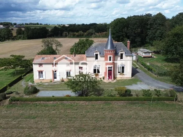 Maison atypique en campagne de 207m2 - 9 pièces