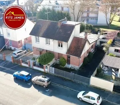 Maison 6 pièces 140 m²