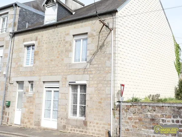 SOURDEVAL - centre ville