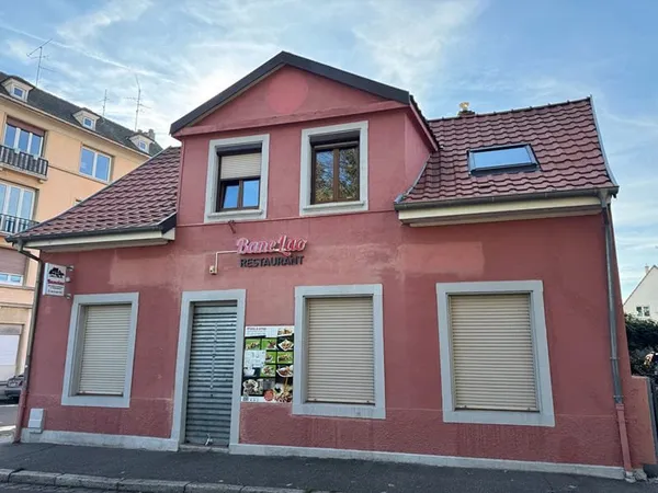 Maison Schiltigheim avec local commercial