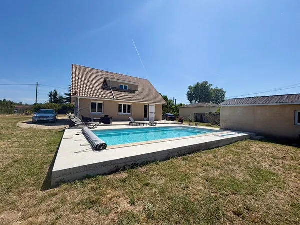 Maison à vendre à Saint Denis De Pile