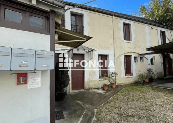 Ensemble immobilier à rénover Amboise centre