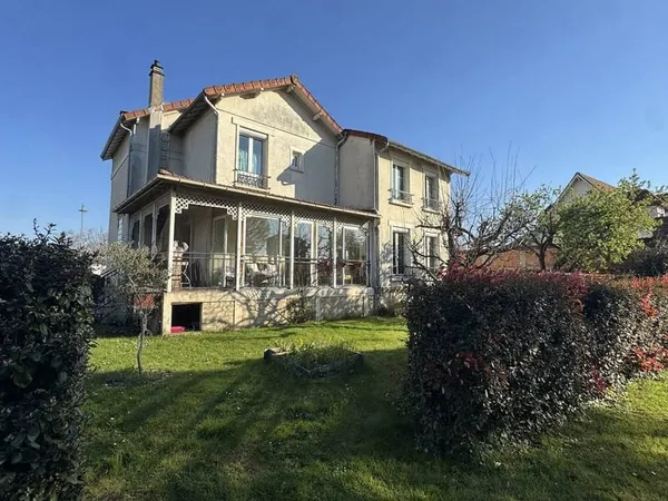 Maison 7 pièces 170 m²
