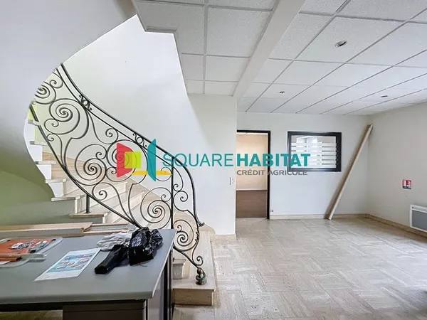 Local commercial Broons 284 m²
