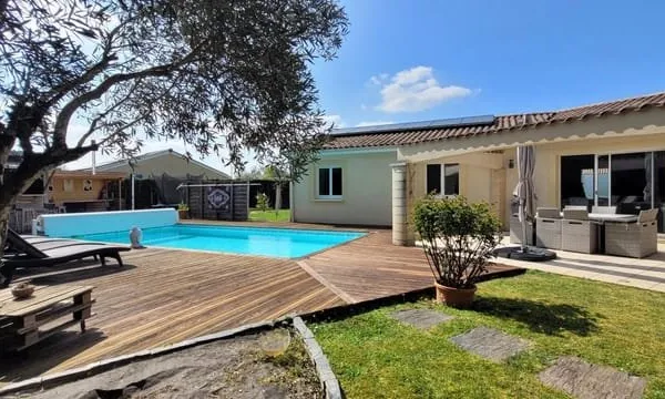 33910 - SAINT DENIS DE PILE - MAISON 115M² 3 CHAMBRES ET DEPENDANCE 60M²