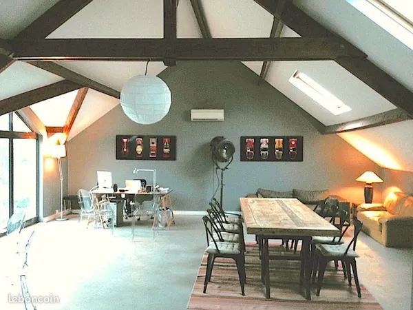 Location bureaux ou locaux professionnels 64 m²