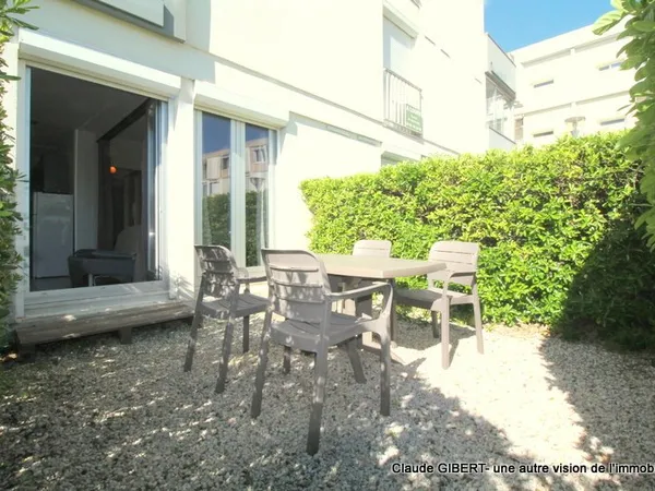 T1/T2 en rez-de-jardin à quelques mètres de l'étang de Thau
