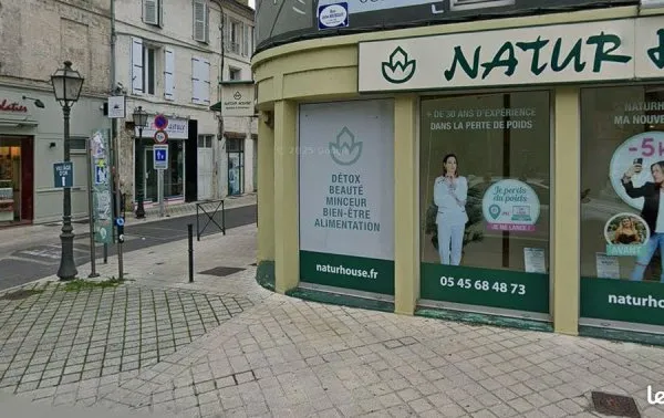 Local commercial 73 m² Angoulême