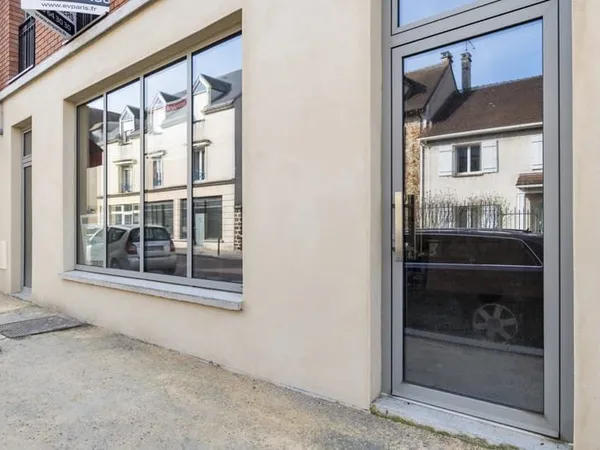 Local Commercial Neuf à Versailles Chantier 50 m2