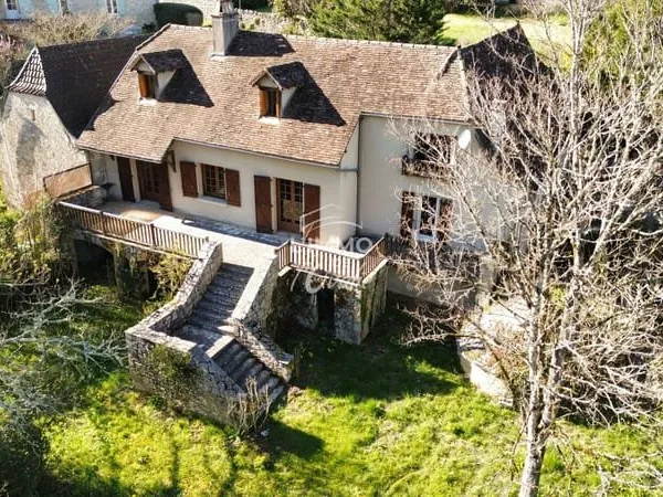 Maison Sauliac Sur Cele 8 pièce(s) 180 m2
