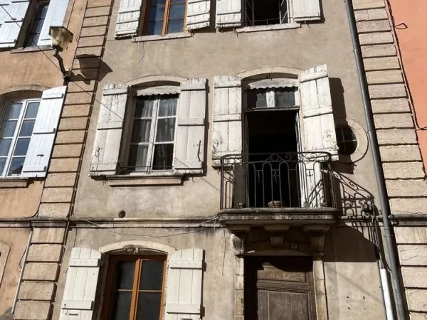 Immeuble 14 pièces 191 m²