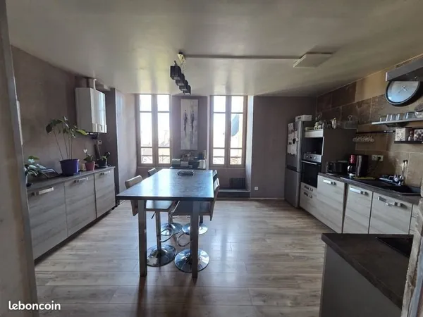 Duplex 5 pièces 107 m²