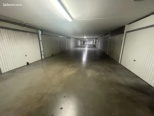 Parking/box Marseille