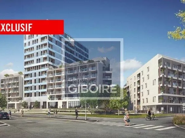 Local 573 m²