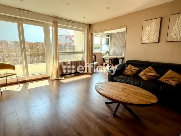 Appartement 5 pièces 93 m²