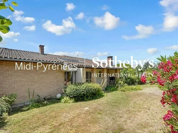 Exclusivité - Vigoulet-Auzil - Maison vue Pyrénées
