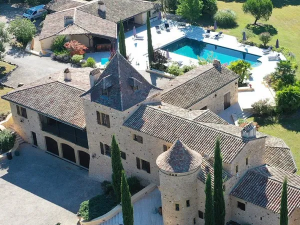 Manoir de prestige en Lot et Garonne