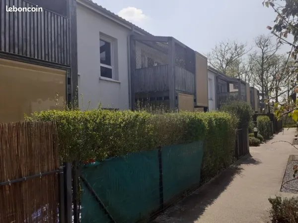 Bel appartement de type 2 sur la commune de CADAUJAC