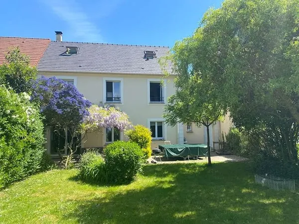Maison 9 pièces 137 m²