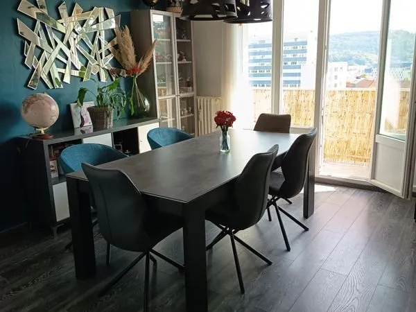 Appartement 64m² lumineux vue citadelle
