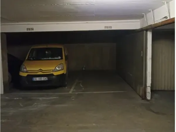 Loue parking
