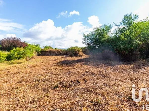 Terrain 1920 m²