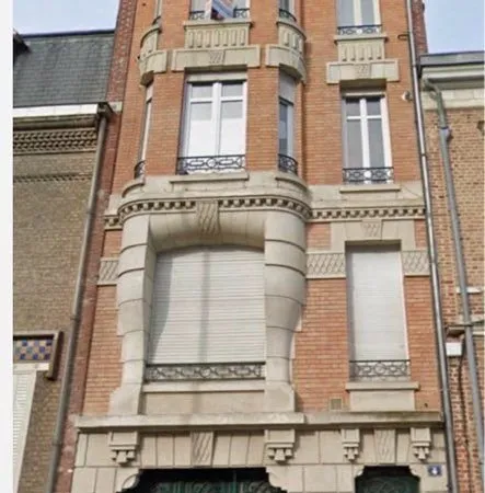 Location studio entièrement rénové quartier henrivelle st fuscien