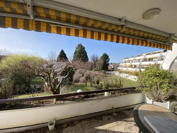 Appartement avec vue lac - Emplacement recherché