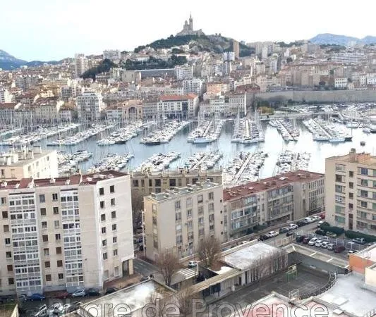 Vends T3 - 76.17m² - Marseille 13002