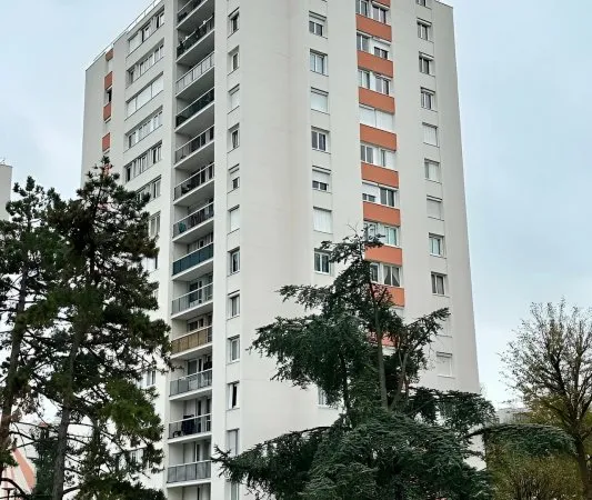 Appartement 4 pièces 77 m²
