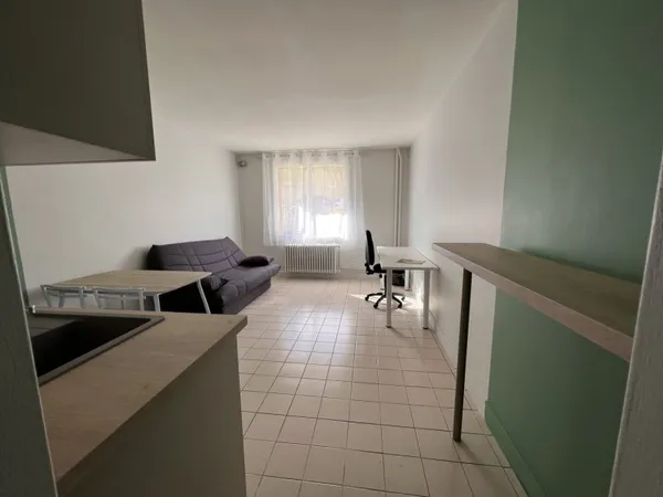 Studio 1 pièce 21 m²